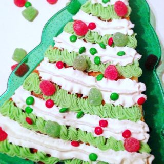 Christmas Tree Shaped Christmas Cake Recipe
