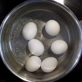 Perfect Easy Peel Hard Boiled Eggs