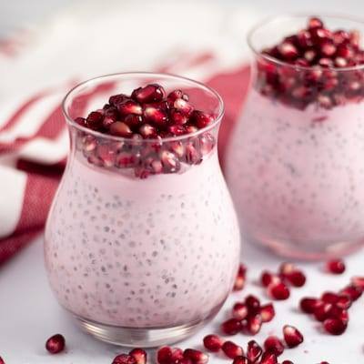 Antioxidant Pomegranate Yogurt Parfait