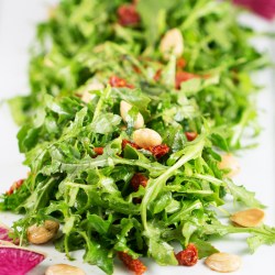 Arugula salad with Homemade lemon vinaigrette