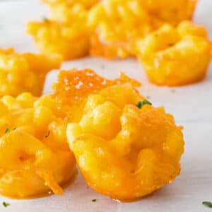 Homemade Baked Mac N Cheese Bites