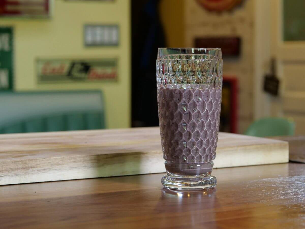 Wild Blueberry Warming Smoothie