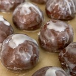 Healthy Chocolate Donut Holes (Gluten Free, Low Sugar)