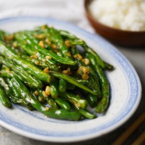 Stir-Fried Chinese Green Beans with Garlic