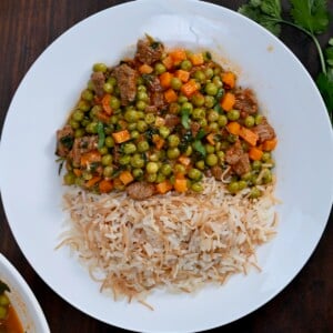 Comforting Pea Stew (Bazella)