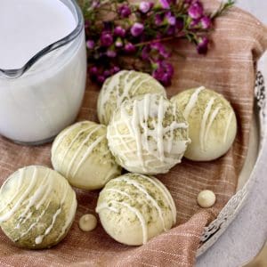 Matcha Latte Bombs