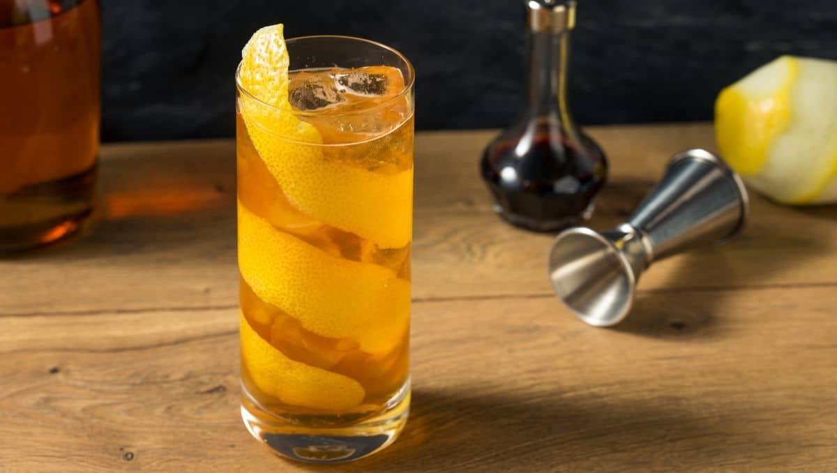 Stiff Horse's Neck Recipe