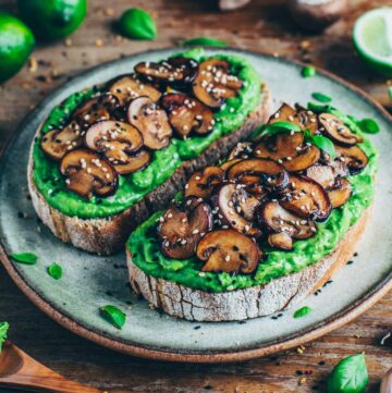 Avocado Toast with Garlic Mushrooms