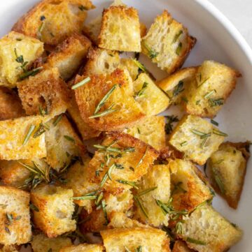 Air Fryer Croutons