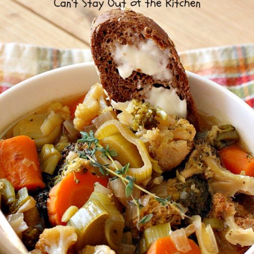Roasted Broccoli, Cauliflower and Carrots Soup