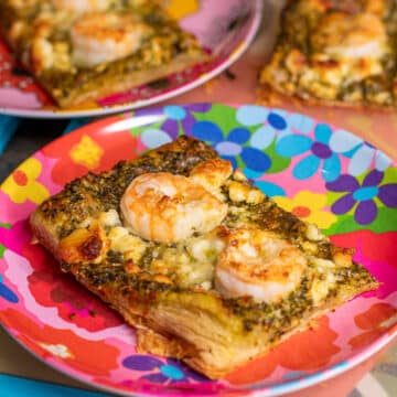A Twist on Pizza Night: Pesto Shrimp Pizza