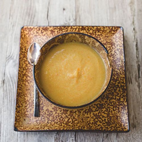 Amy’s “Wagon-Draggin’, Lid-Poppin’” Golden Creamy Cauliflower Soup