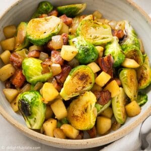 Sautéed Brussels Sprouts with Bacon and Apple