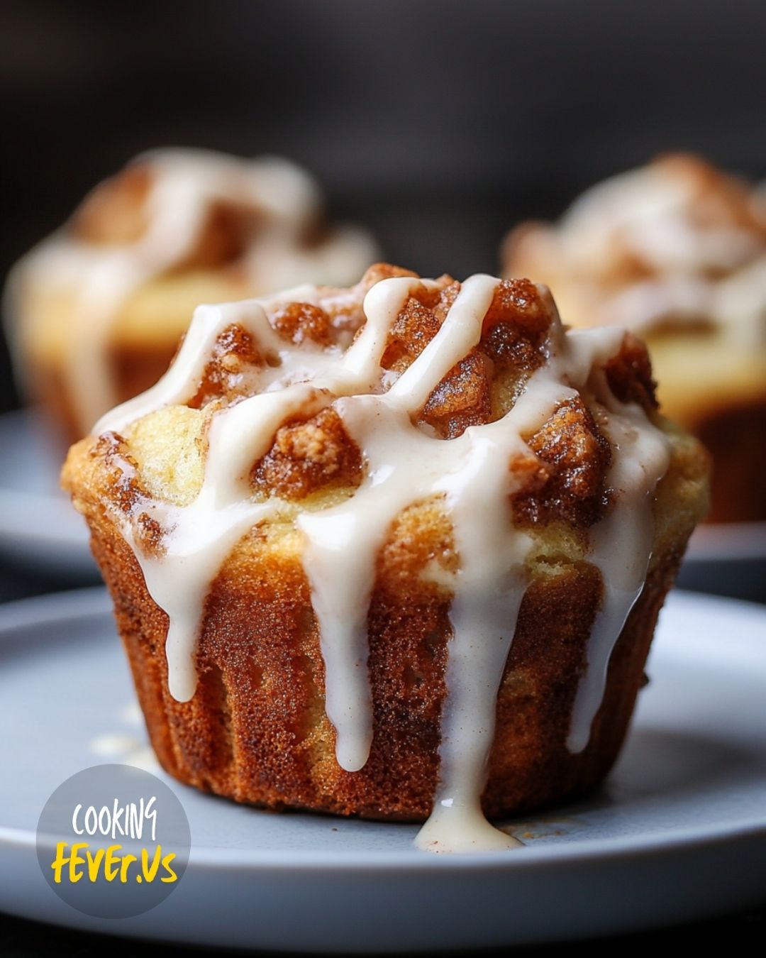 Cinnamon Roll Breakfast Muffins