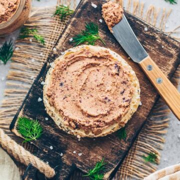 Vegan Liverwurst Pâté (easy, healthy, protein-rich spread)