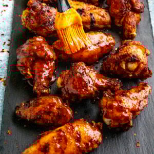 Honey-Sriracha Chicken Wings Recipe