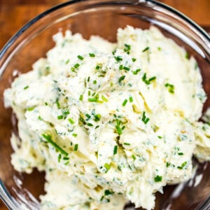 Roasted Garlic Herb Butter (Compound Butter)