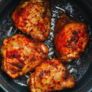 Easy Air Fryer Chicken Thighs