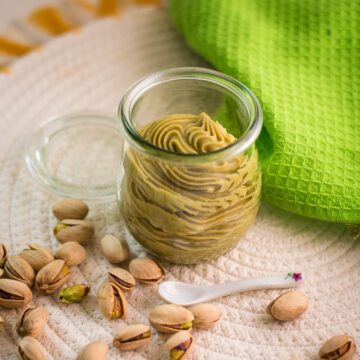 Pistachio White Chocolate Ganache
