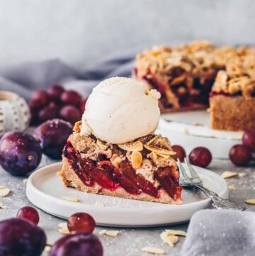 German Plum Cake with Streusel