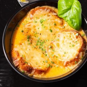Tomato Soup with Roasted Garlic and Basil