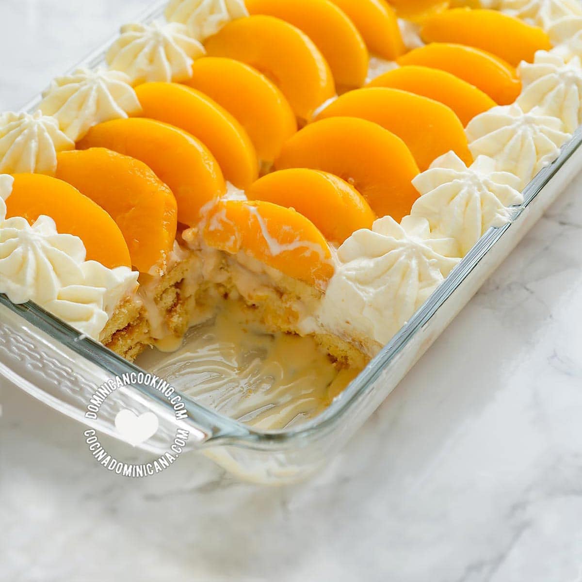 Dulce Frío [Recipe + Video] Dominican Trifle with Fruit Cocktail