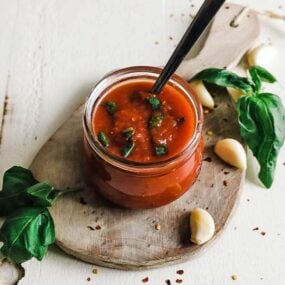 Homemade Pizza Sauce Recipe