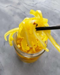 Sweet & Spicy Turmeric Pickled Onions