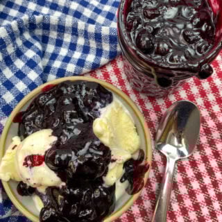 Easy Homemade Blueberry Syrup