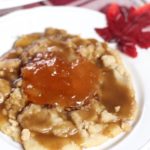 Caramel Apple Streuseltaler Pastries