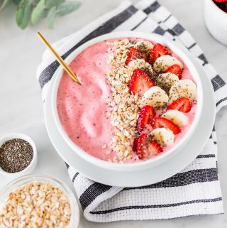 Strawberry Smoothie Bowl