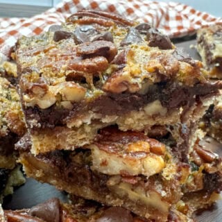 The Best Chocolate Pecan Pie Bars