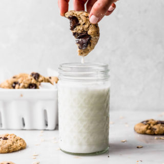 Chocolate Chunk Oatmeal Cookies