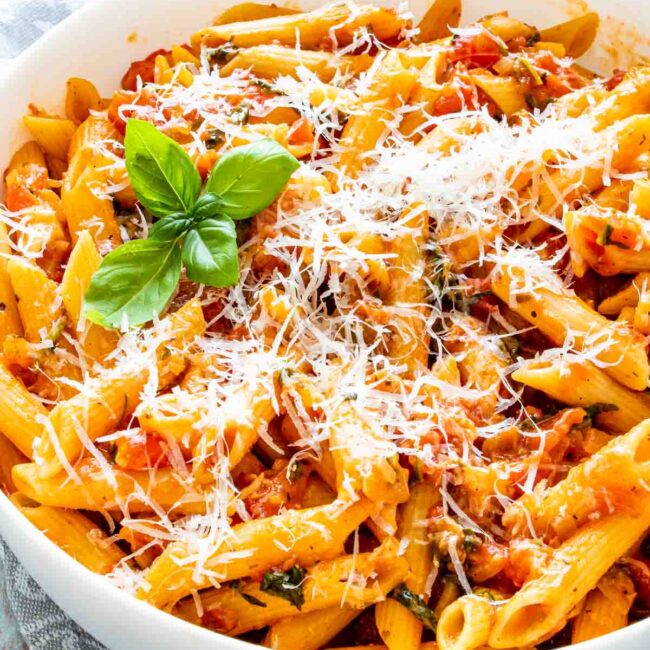 One Pot Tomato Basil Pasta