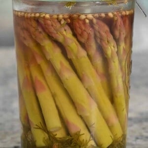 Quick Pickled Asparagus