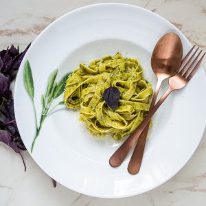 Linguini With Pesto - Il Vero Amore